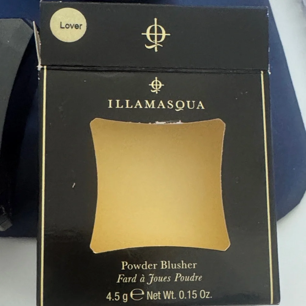 Illamasqua Powder Blusher in Lover NWT